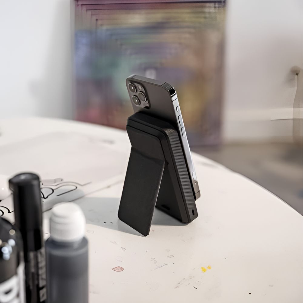 Mophie Snap+ Powerstation Stand Wireless Power Bank